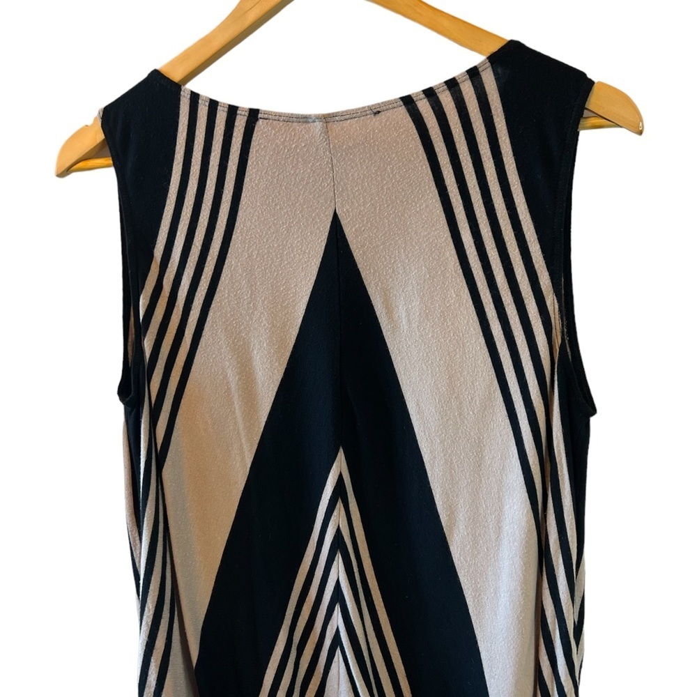Stylish Black and Cream Women's Top - Picture 4 of 8